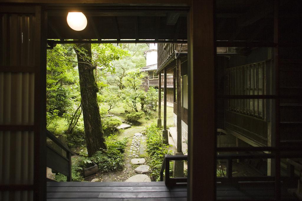 Motoyu Ishiya Hotel Kanazawa Exterior photo