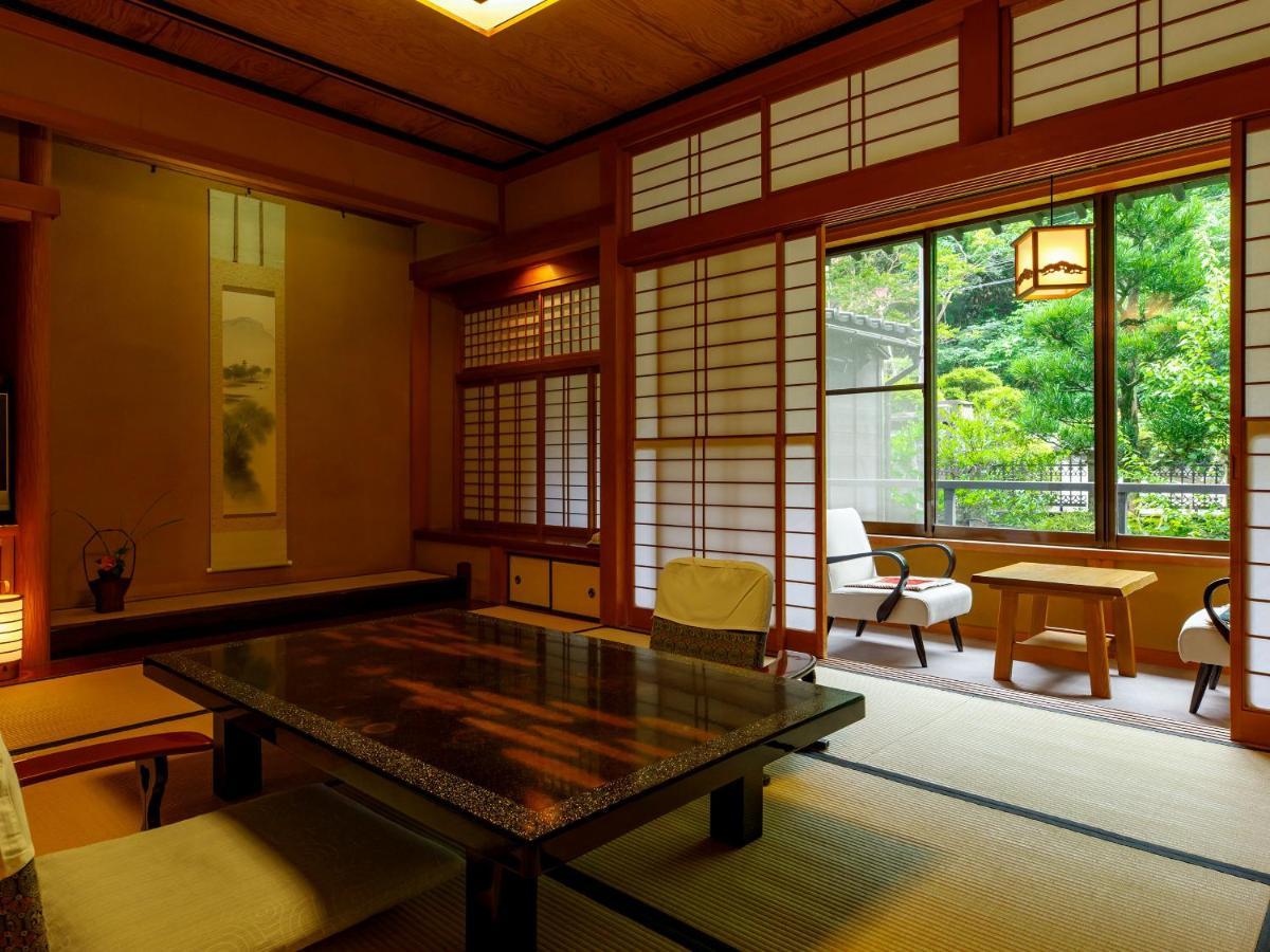Motoyu Ishiya Hotel Kanazawa Exterior photo