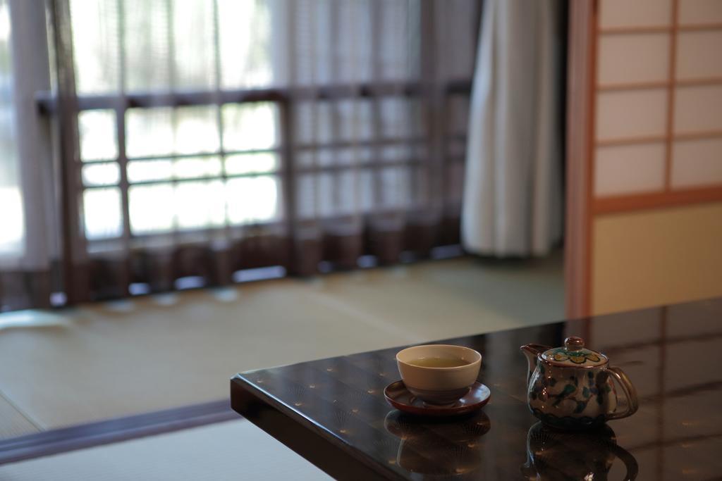 Motoyu Ishiya Hotel Kanazawa Exterior photo